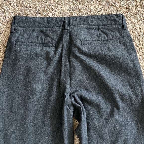 GAP Men’s Gray Classic Fit Wool Pants - Picture 4 of 7